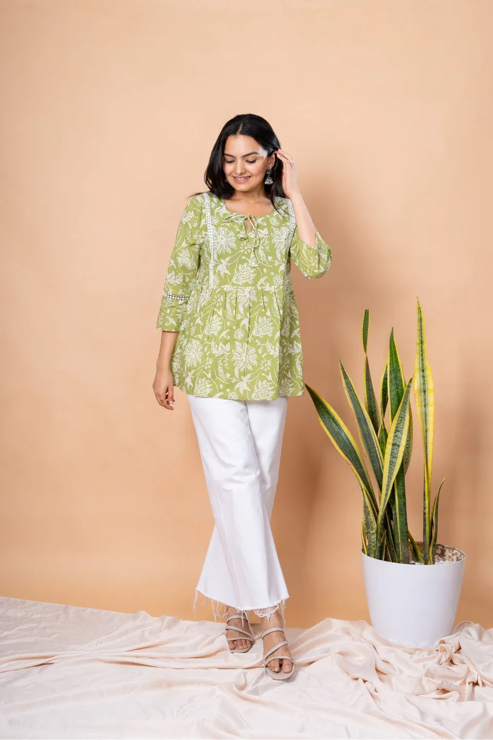 Ekisha's women pista green floral printed cotton tunic top short kurti