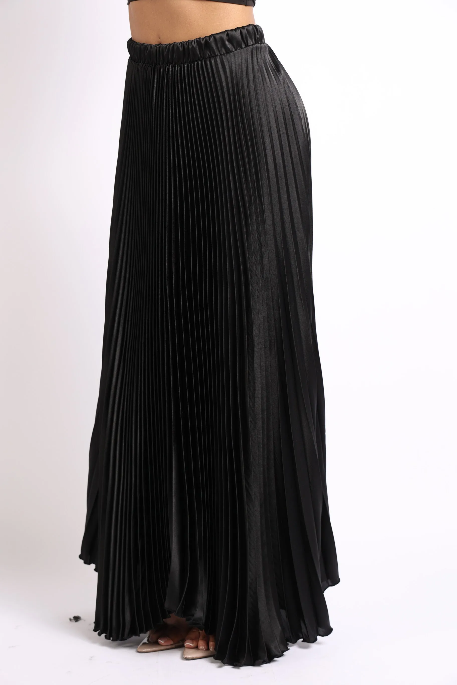 Elastic High Waist A-Line Pleated Satin Maxi Skirt Black