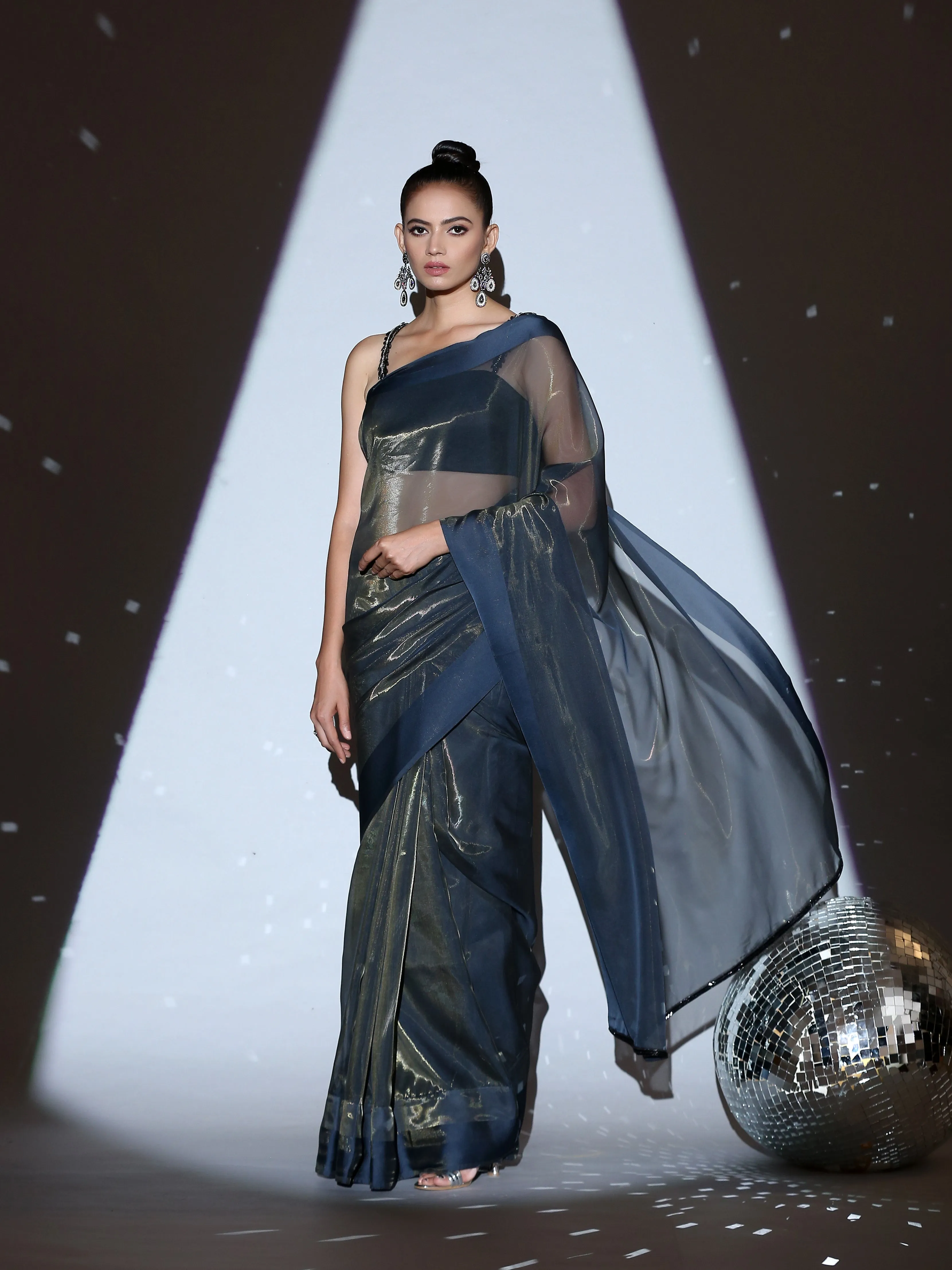 SET | Cosmic Blue Illusion Organza Saree   Black blouse with glass straps   Glass belt