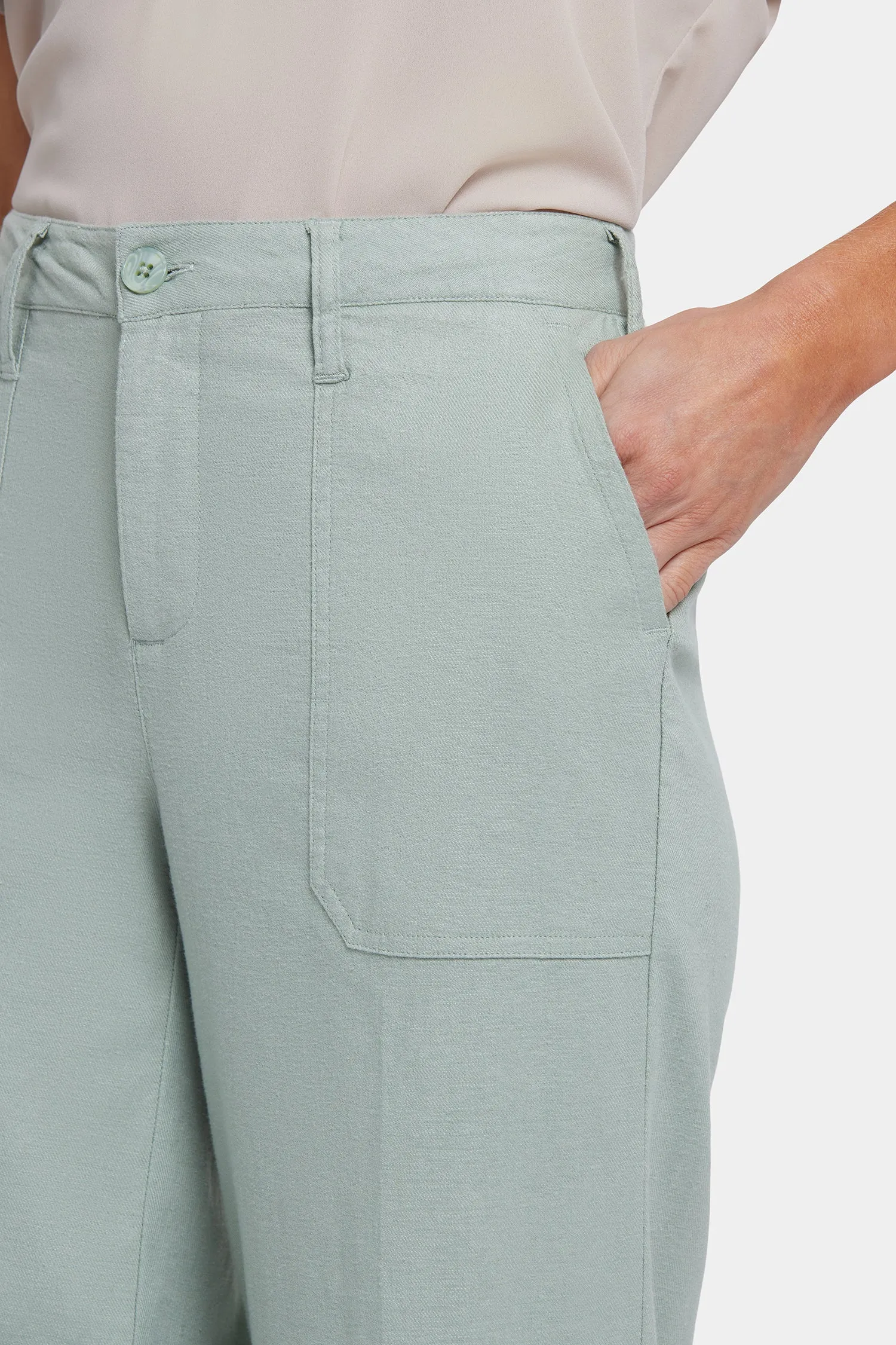 Wide Leg Cargo Capri Pants - Tomatillo